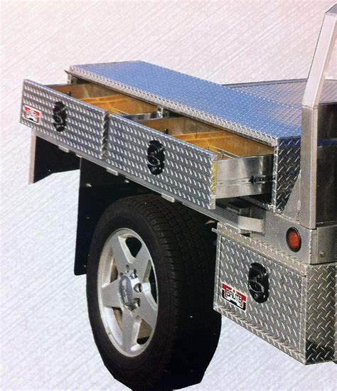 flat bed tool boxes